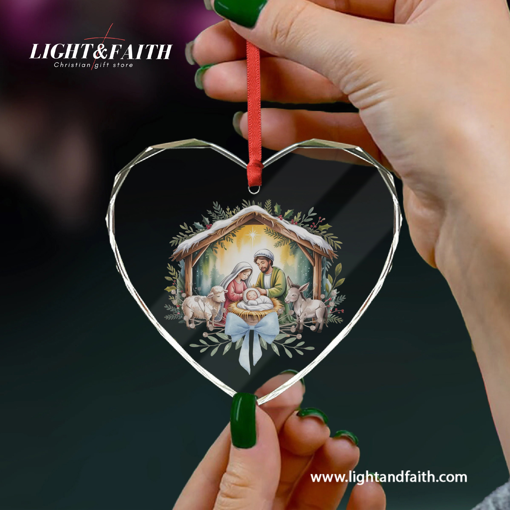 Holy Family Glass Ornament, Nativity Scene Christmas Decor, Virgin Mary and Baby Jesus Ornament, Christian Faith Gift, Religious Tree Decoration DCLAF60